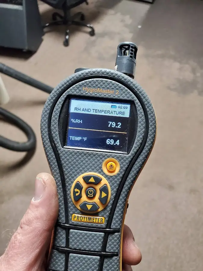 Moisture meter humidity assessment for Fire & Smoke Damage Restoration in Dobbs Ferry